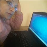 Profesor de inglés a personas de 6 años hasta personas adultas. Profesor de Matemática para niños y adolescentes